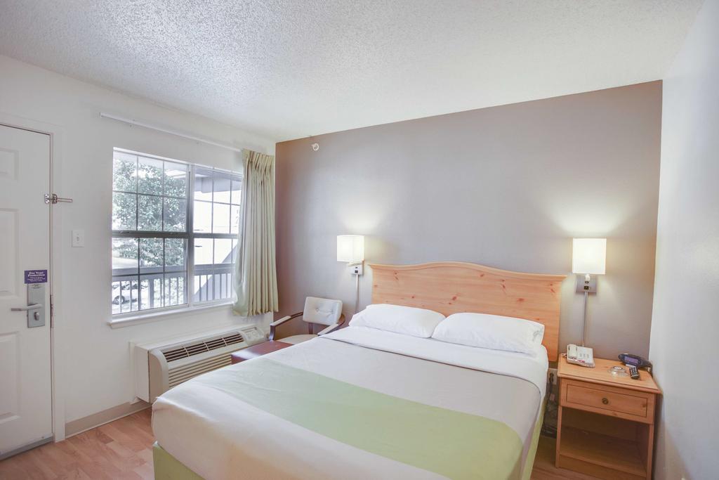 Studio 6-Houston, Tx - Northwest Hwy 290 Bagian luar foto